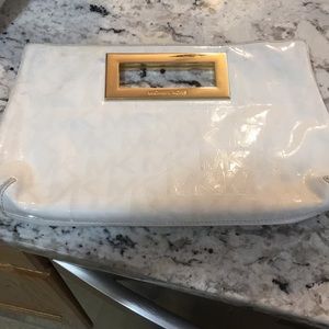 Michael kors clutch